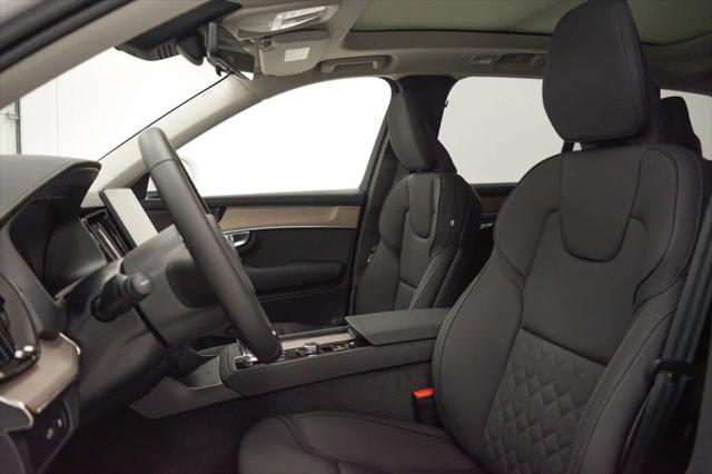 2026 Volvo XC90 Plug-In Hybrid Plus, T8 AWD, Electric/Gasoline, Bright, 6 Seats