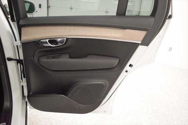 2026 Volvo XC90 Plug-In Hybrid Plus, T8 AWD, Electric/Gasoline, Bright, 6 Seats