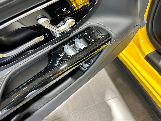 2025 Mercedes-Benz SL Unknown