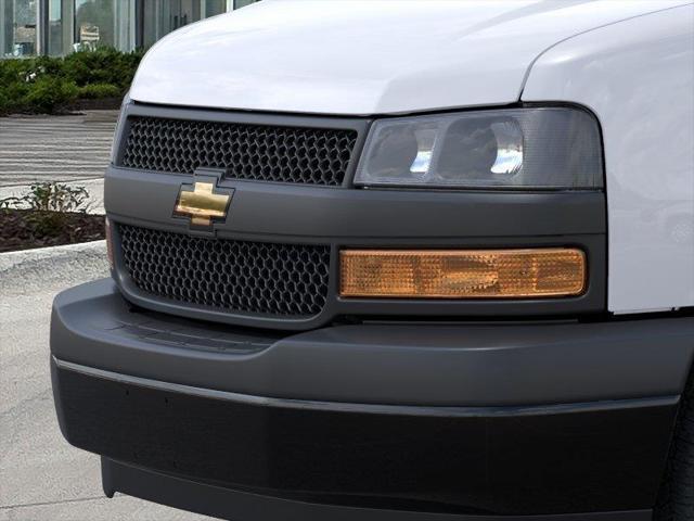 2026 Chevrolet Express Passenger 3500 Extended Wheelbase, LS, RWD