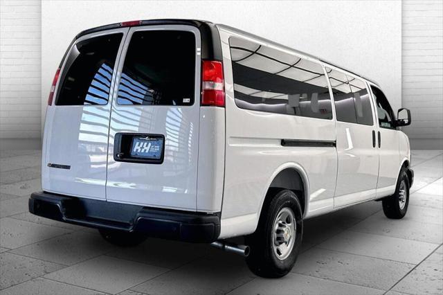 2026 Chevrolet Express Passenger 3500 Extended Wheelbase, LS, RWD