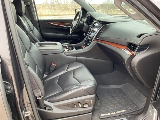 2015 Cadillac Escalade ESV Luxury
