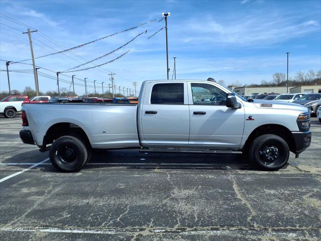 2026 Ram 3500 Tradesman Crew Cab 4x4 8' Box
