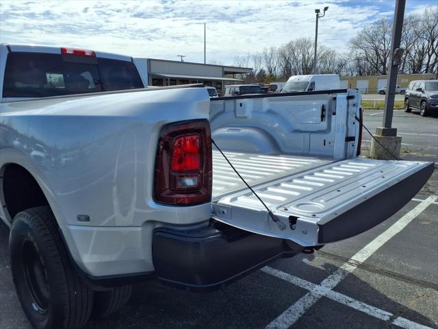 2026 Ram 3500 Tradesman Crew Cab 4x4 8' Box