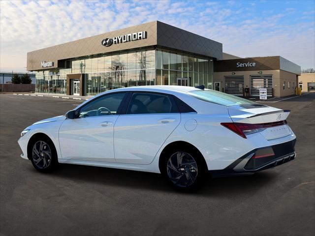 2026 Hyundai Elantra SEL Sport Premium