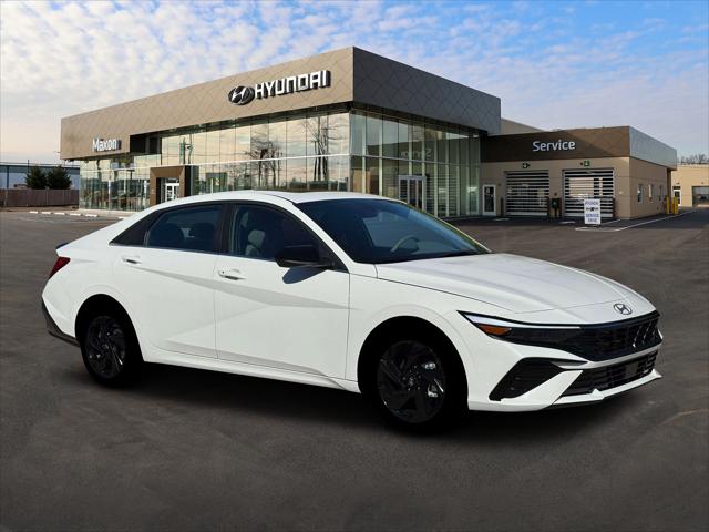 2026 Hyundai Elantra SEL Sport Premium