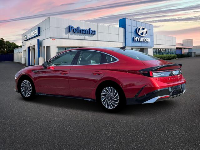 2026 Hyundai Sonata Hybrid Limited