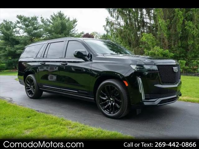 2023 Cadillac Escalade ESV Sport Platinum for sale in Caledonia, MI