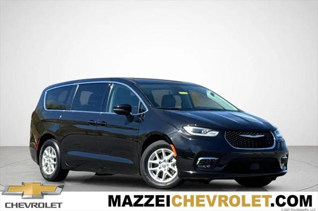 2023 Chrysler Pacifica Touring L for sale in Vacaville, CA