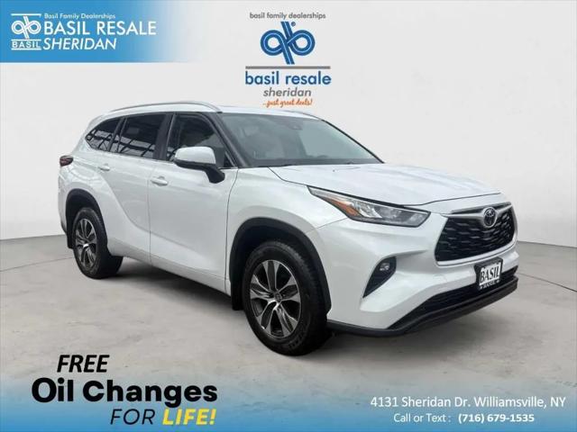 2023 Toyota Highlander XLE for sale in Williamsville, NY