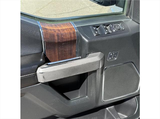 2016 Ford F-150 Platinum Pickup 4D 5 1/2 ft
