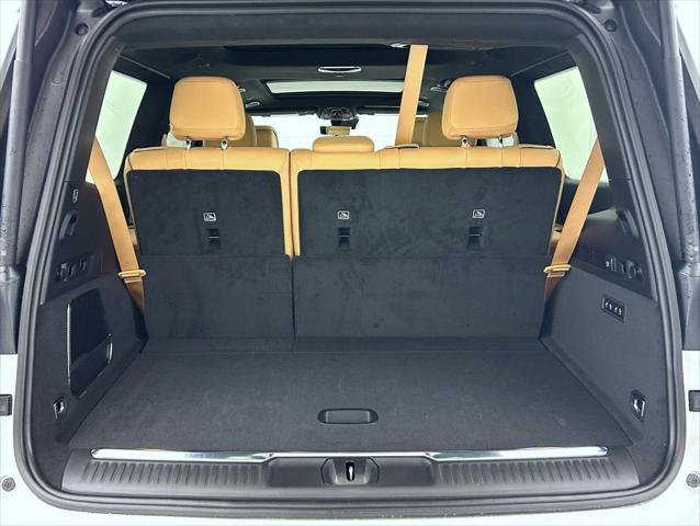 2026 Jeep Grand Wagoneer Summit Reserve 4x4