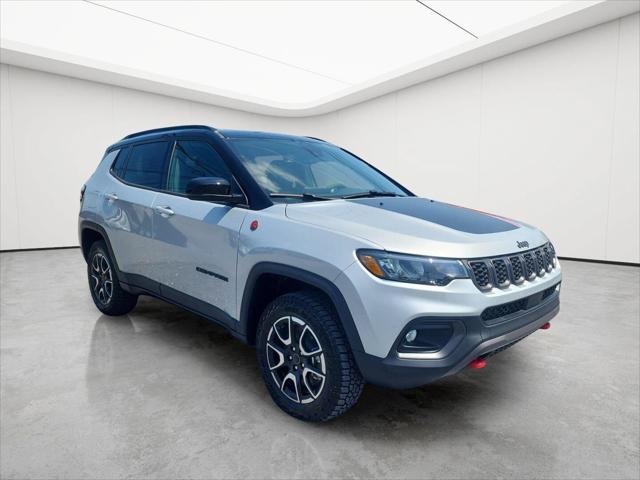 2026 Jeep Compass COMPASS TRAILHAWK 4X4
