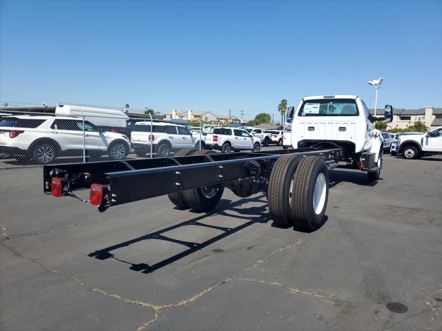 2027 Ford F-650 Straight Frame Gas Base
