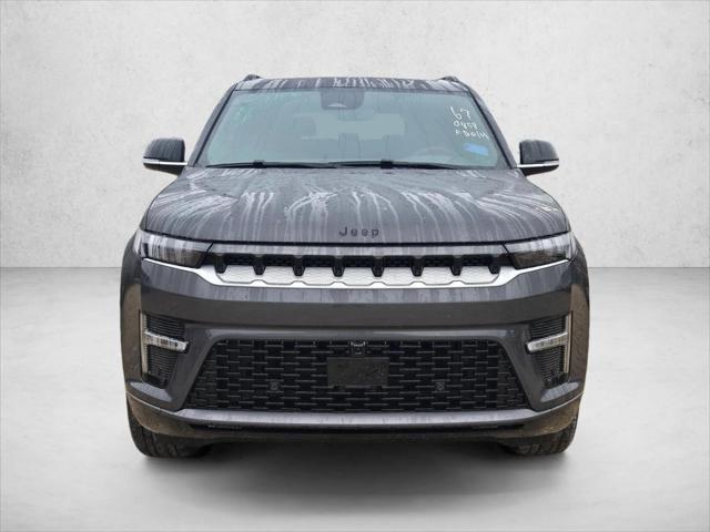 2026 Jeep Grand Wagoneer 4x2