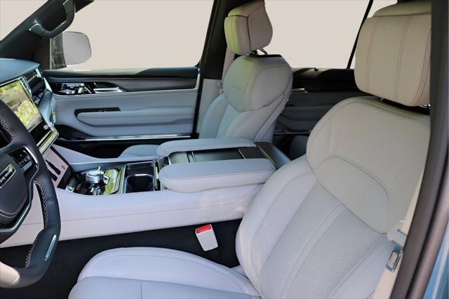 2026 Jeep Grand Wagoneer Summit Obsidian 4x4