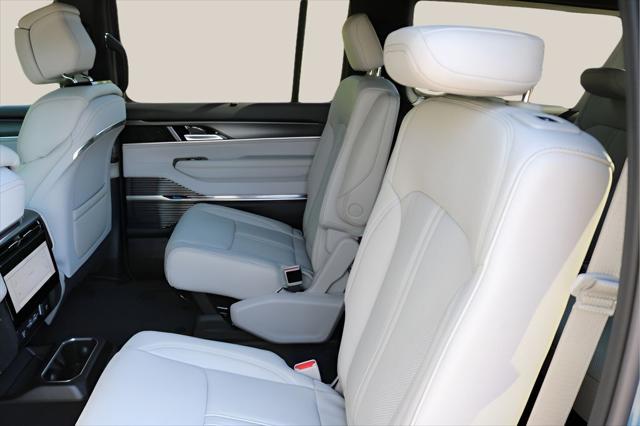 2026 Jeep Grand Wagoneer Summit Obsidian 4x4