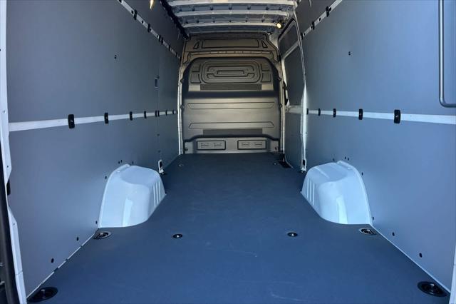 2026 Mercedes-Benz Sprinter 3500 High Roof 4-Cyl Diesel HO
