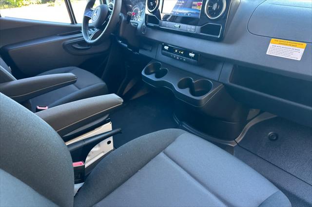2026 Mercedes-Benz Sprinter 3500 High Roof 4-Cyl Diesel HO