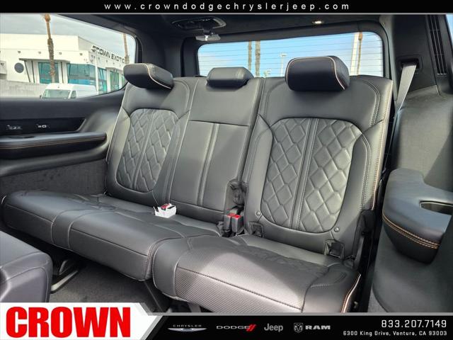 2026 Jeep Grand Wagoneer Summit Reserve 4x4