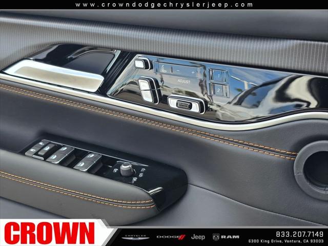 2026 Jeep Grand Wagoneer Summit Reserve 4x4