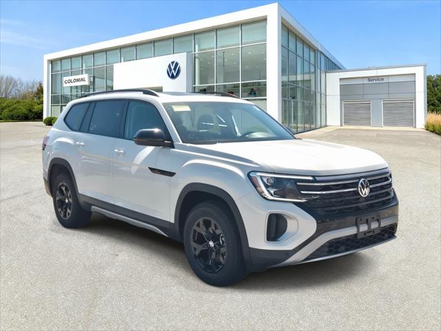 2026 Volkswagen Atlas Peak Edition