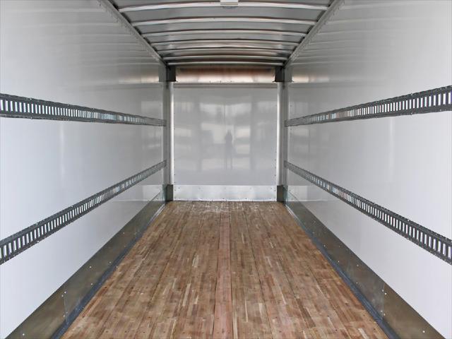 2025 Isuzu FTR Unknown