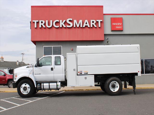 2022 Ford F-750 Unknown