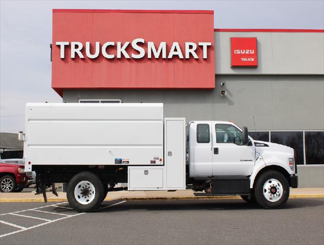 2022 Ford F-750 Unknown