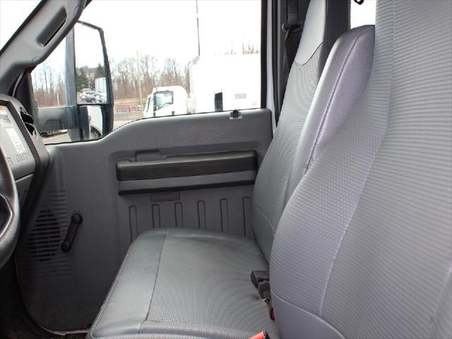 2022 Ford F-750 Unknown