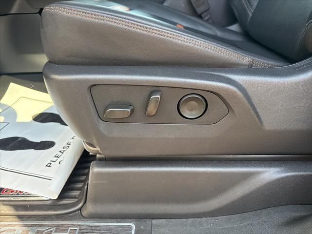 2025 GMC Sierra 1500 4WD Crew Cab Short Box AT4