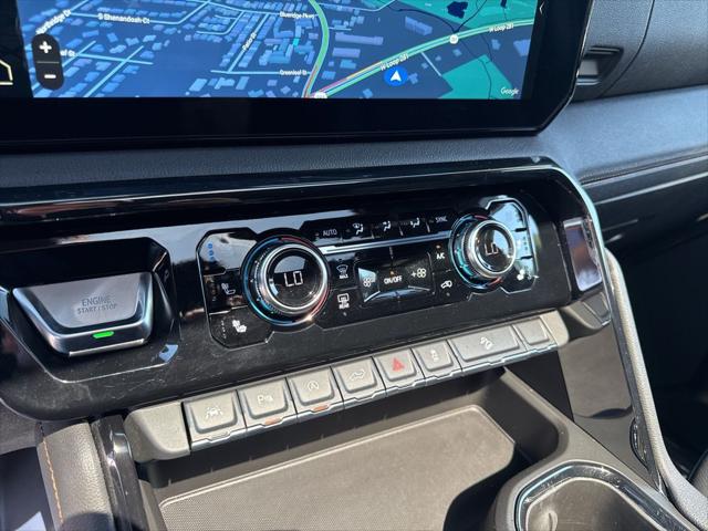 2025 GMC Sierra 1500 4WD Crew Cab Short Box AT4