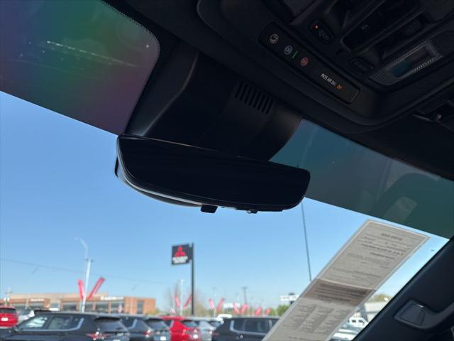 2025 GMC Sierra 1500 4WD Crew Cab Short Box AT4