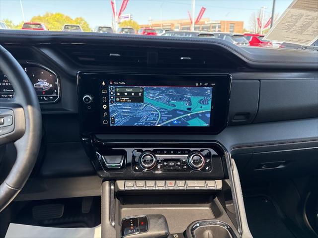 2025 GMC Sierra 1500 4WD Crew Cab Short Box AT4