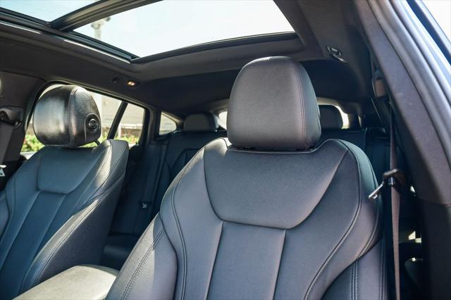 2021 BMW X4 xDrive30i