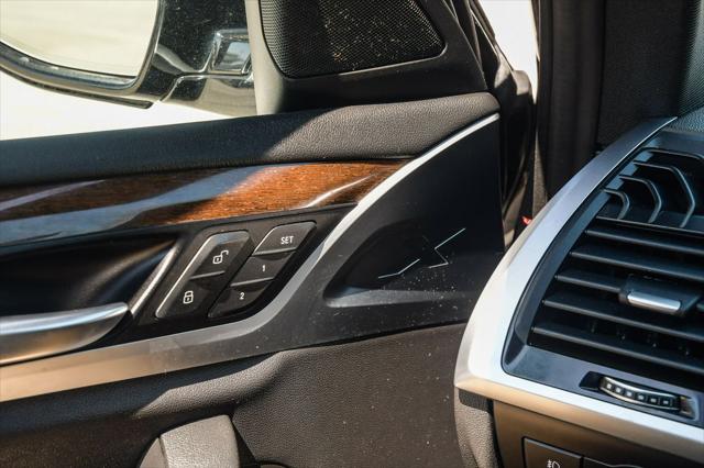 2021 BMW X4 xDrive30i
