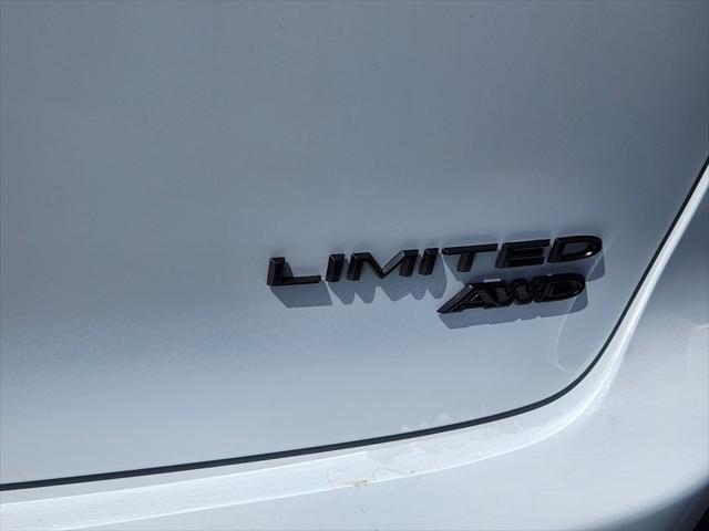 2026 Chrysler Pacifica Limited AWD