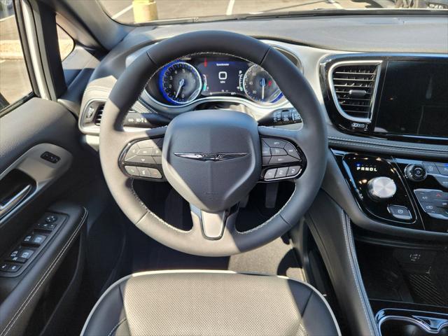 2026 Chrysler Pacifica Limited AWD