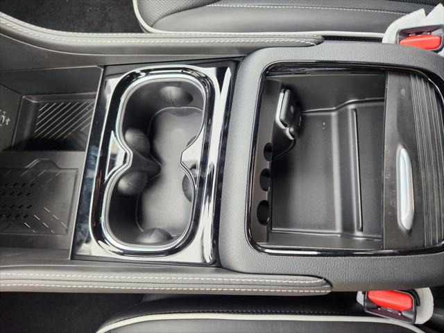 2026 Chrysler Pacifica Limited AWD