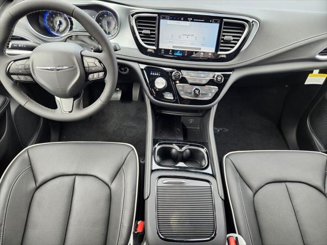 2026 Chrysler Pacifica Limited AWD