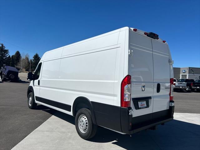 2026 Ram ProMaster Cargo Van Tradesman High Roof 159" WB EXT w/Pass Seat