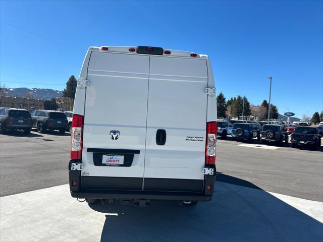 2026 Ram ProMaster Cargo Van Tradesman High Roof 159" WB EXT w/Pass Seat