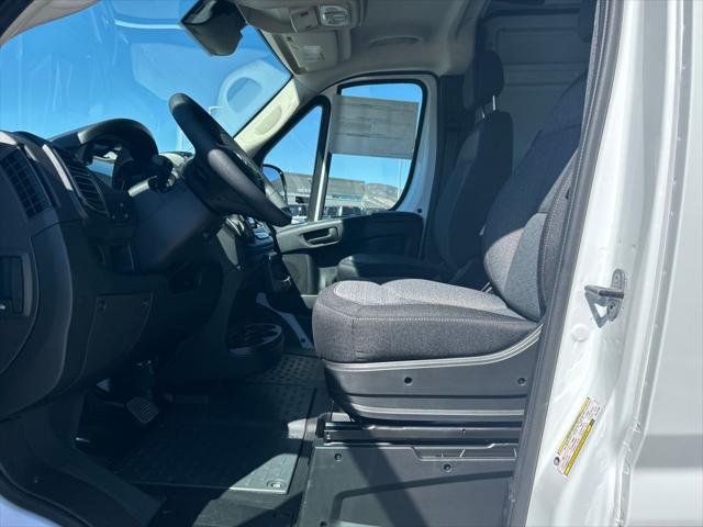 2026 Ram ProMaster Cargo Van Tradesman High Roof 159" WB EXT w/Pass Seat