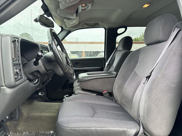 2004 GMC Sierra 2500HD SLE