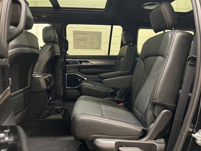 2026 Jeep Grand Wagoneer 4x4