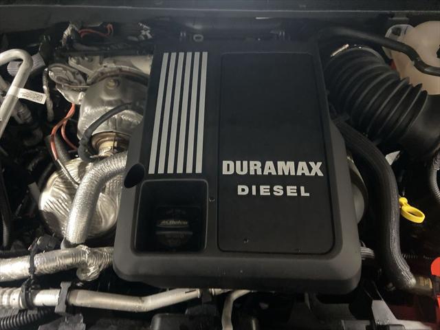 2024 GMC Sierra 1500 4WD Crew Cab Short Box Elevation with 3SB