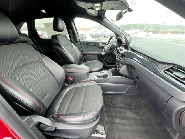 2025 Ford Escape ST-Line Select