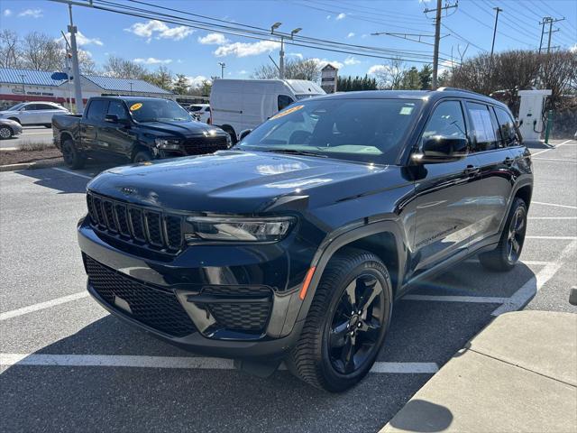 2023 Jeep Grand Cherokee Altitude 4x4