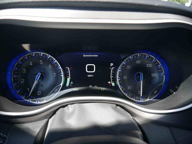 2026 Chrysler Pacifica Select AWD