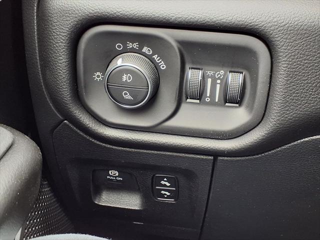 2026 Ram 1500 Big Horn Crew Cab 4x4 5'7" Box